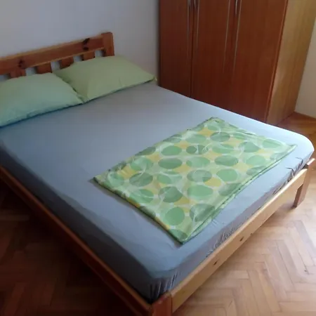 Luka Room's *